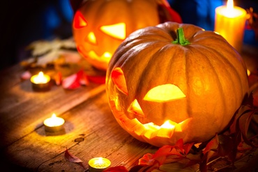 Step-by-step guide on how to carve a pumpkin for Halloween